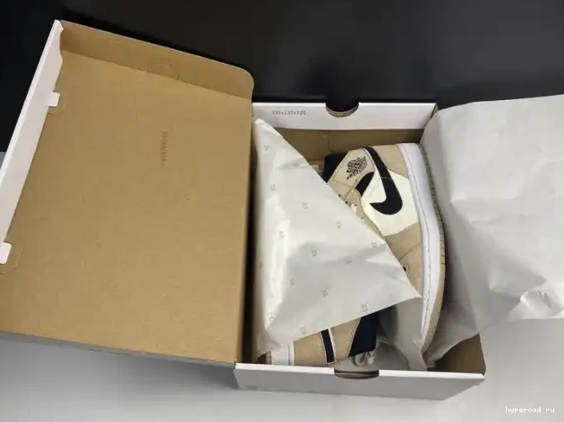 Mid -800 Air Jordan BQ6472 'Barely Orange' 1 0518
